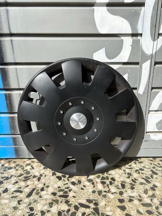 4 tapacubos negros para llantas de 17”