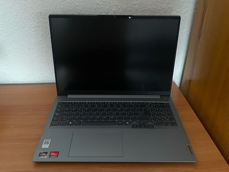 Portátil Lenovo ThinkBook 16 G7 ARP