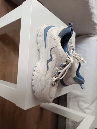 Zapatillas Fashion Beige y Azul