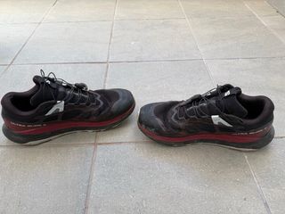 Salomon Ultra Glide 2 Trail Running