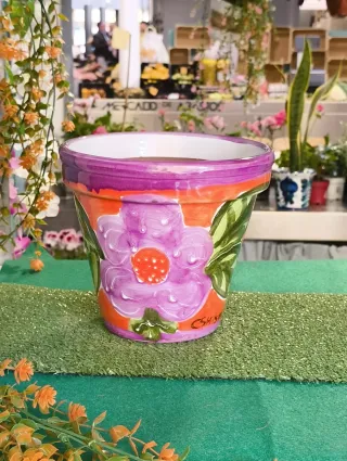 Macetero cerámica artesanales de flor