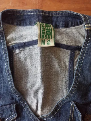 Chaleco vaquero corto con pespunte