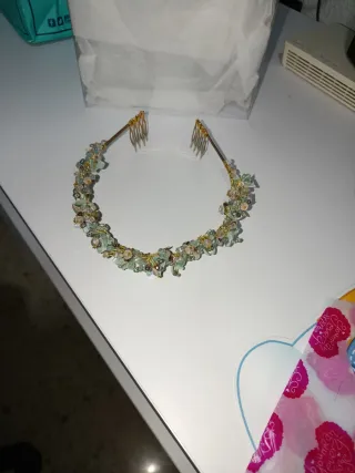 Tiara novia artesana