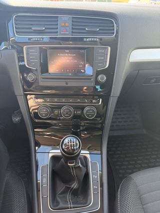 Volkswagen Golf 2014