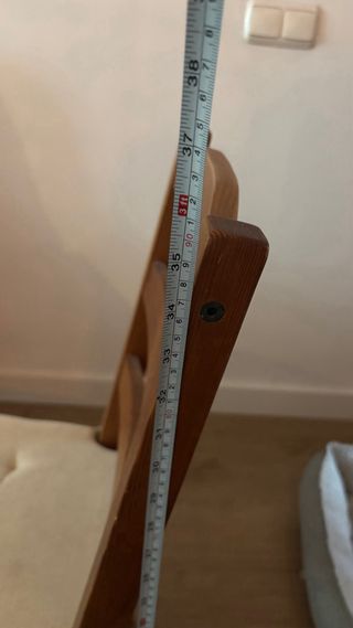 Mesa de comedor de madera con 4 sillas