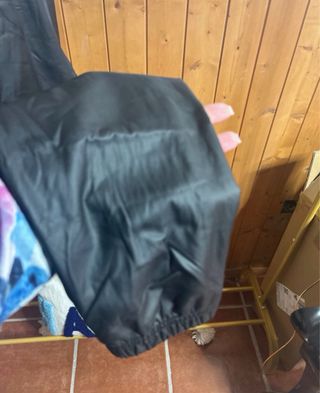 Pantalones polipiel cargo negros