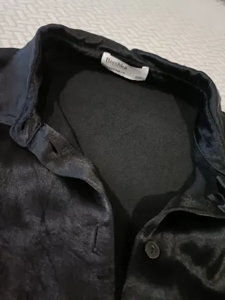 Camisa Oversized Satinada Negra