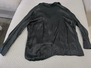 Camisa Oversized Satinada Negra