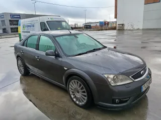 Ford Mondeo 2004