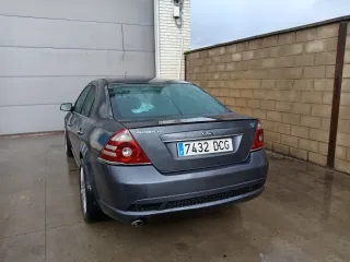 Ford Mondeo 2004