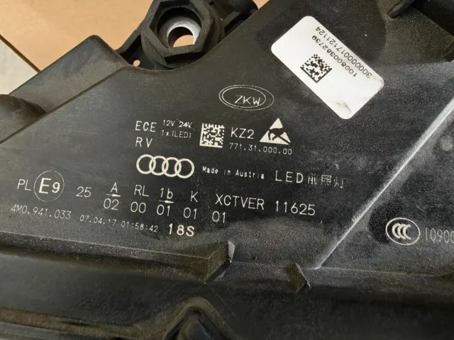 Faro delantero izq Audi q7 4M0941773C
