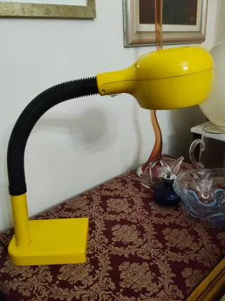 Lampada EMMEDI FLEX B Magistretti Gialla