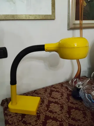 Lampada EMMEDI FLEX B Magistretti Gialla