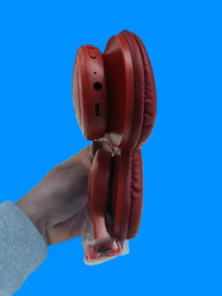 Auriculares JBL Live 660NC Vermelho