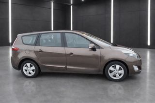 Renault Grand Scenic 2010