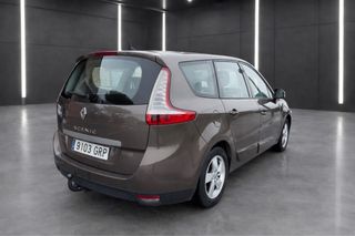 Renault Grand Scenic 2010