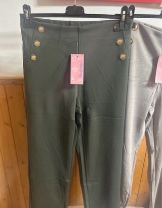 Lote 2 pantalones grises y verdes