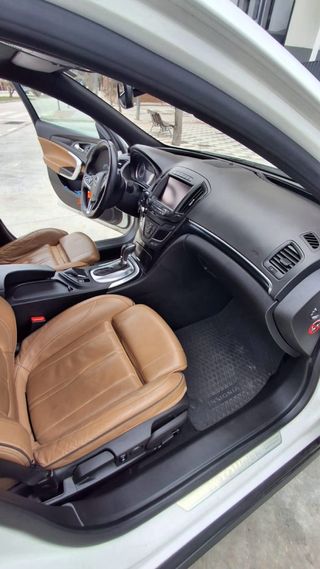 Opel Insignia x tourer sw