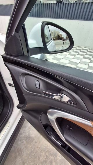 Opel Insignia x tourer sw