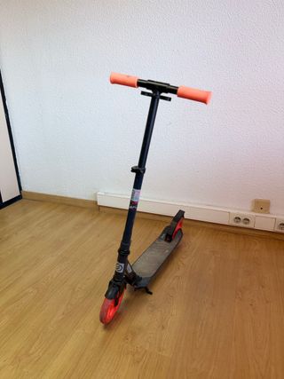 Patinete Oxelo Mid 7 Negro Naranja