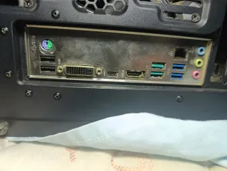 Procesador AMD Ryzen 5 3600 + Placa TUF B450-PLUS