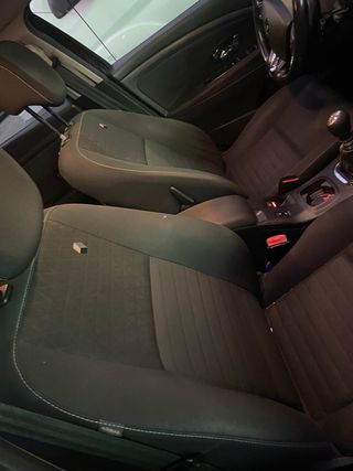 Renault Megane 2014 urge