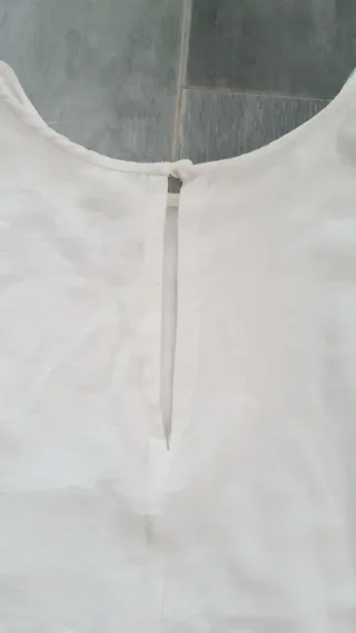 Blusa sin mangas blanca Talla M