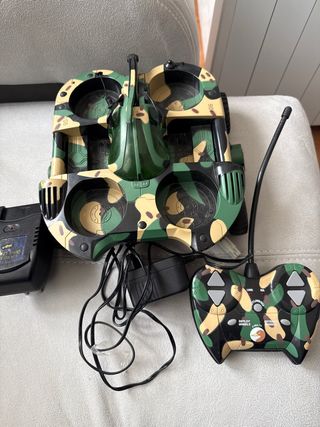 Coche RC Anfibio Camuflaje
