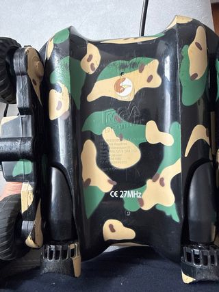 Coche RC Anfibio Camuflaje