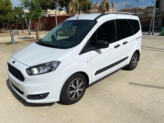 Ford E-Tourneo Courier 2016 SOLO 98.000kms