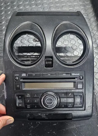 Consola Radio Nissan Qashqai 2010 Original
