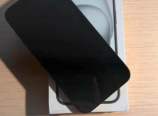 iPhone 15 Plus Negro