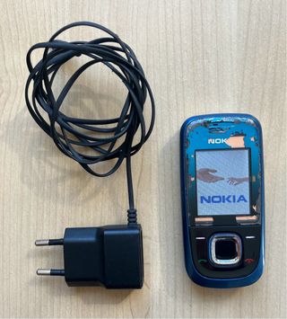 Teléfono Móvil Nokia Azul + Cargador
