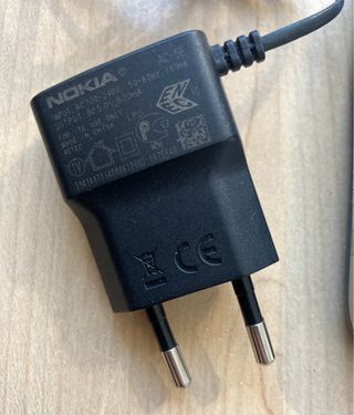 Teléfono Móvil Nokia Azul + Cargador