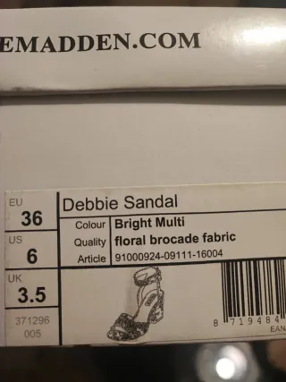 Sandalias Steve Madden Bordadas Multicolor