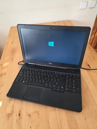 Dell Core i7-1000GB HDD-WINDOWS 11