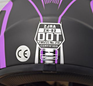 Set de protección motocross: casco, gafas, guantes