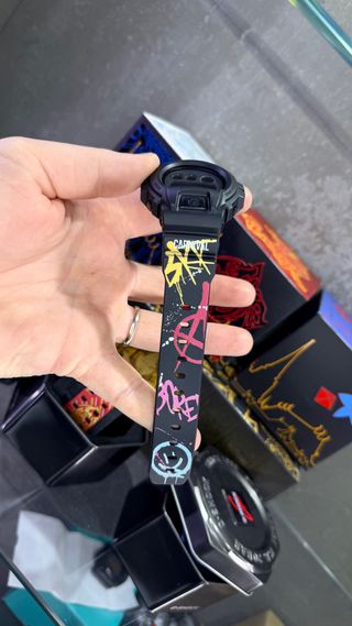 Casio G-Shock x Carnival DW-6900BB Edición Limitad