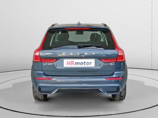 Volvo XC60 B4 R Design 2WD