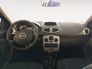 Renault Clio Pack Authentique