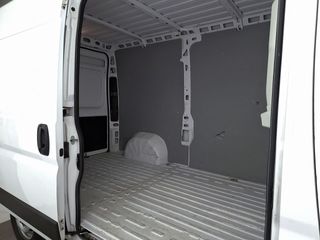 Fiat Ducato FG 2.2 MULTIJET 140 35 L2H2 4P