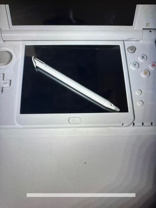 “New “Nintendo 3DS XL con doble IPS