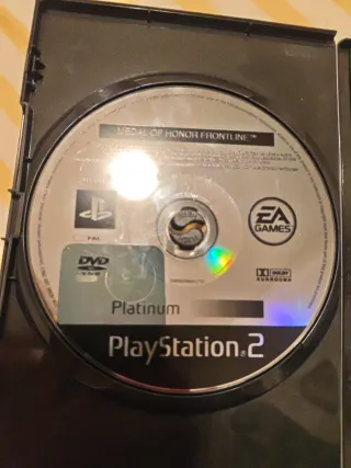 2 Juegos PS2: Medal of Honor y Resident Evil