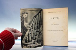 La Infiel. El Libro de la Película. 1951. Warner Bros. Ed. Caralt.