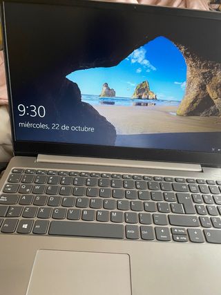 Portátil Lenovo Gris