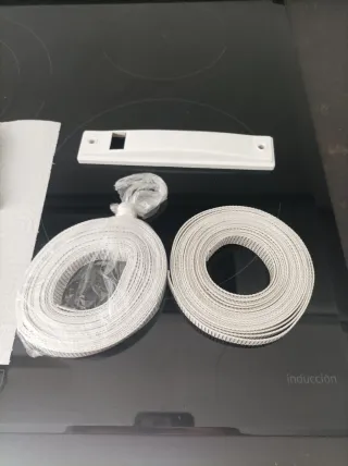 Caja y cinta para persiana