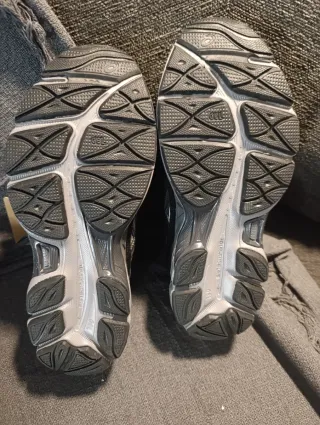 Asics Gel NYC Talla 43 (29cm)