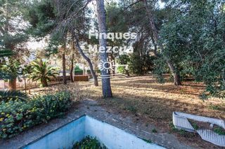 Terreno en venta en Segur de Calafell en Calafell