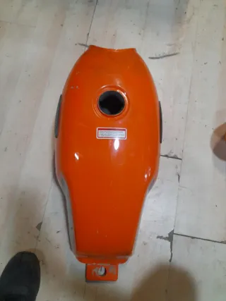 Depósito Gasolina Hanway Café racer 125 Naranja