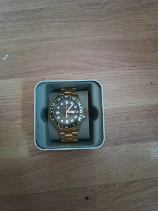 Reloj Fossil Dorado y Negro